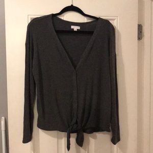 Ribbed button down top with tie